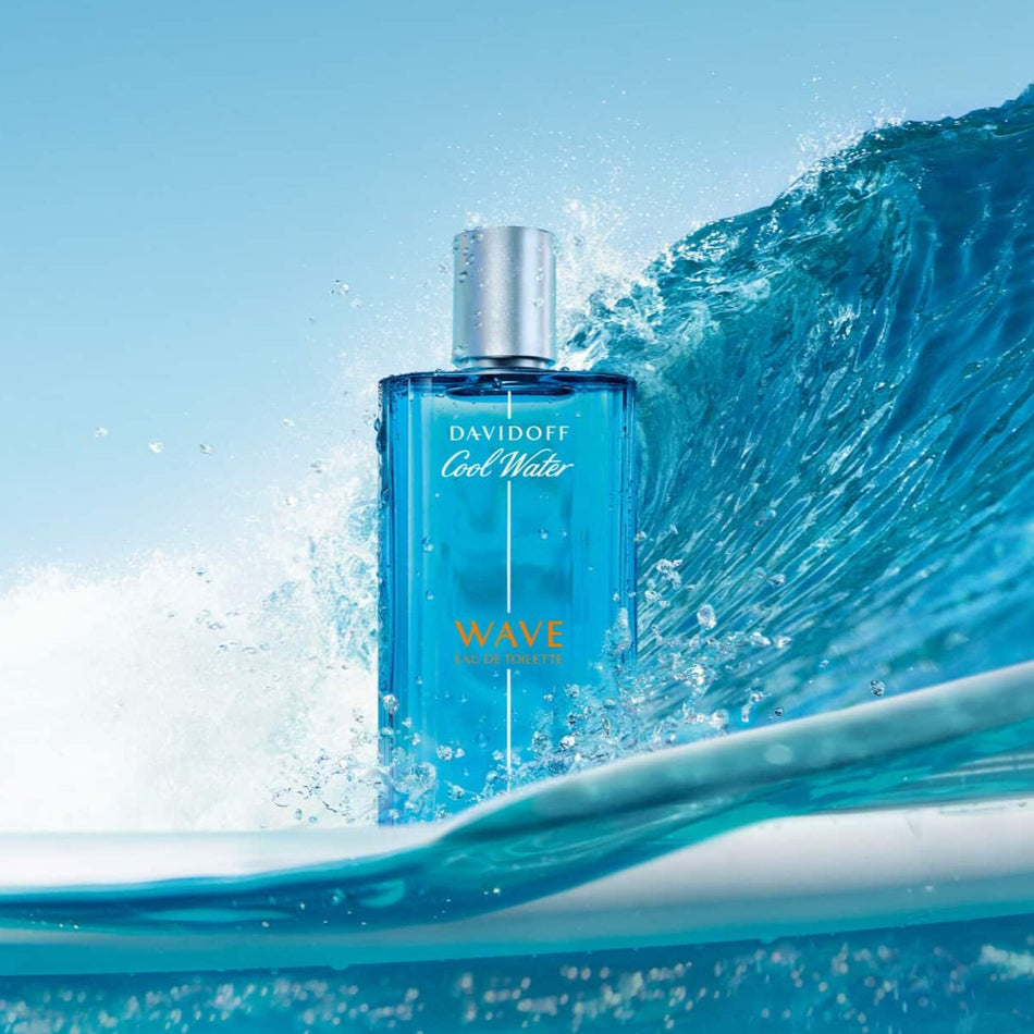 Davidoff Cool Water Wave  Eau De Toilette For Men