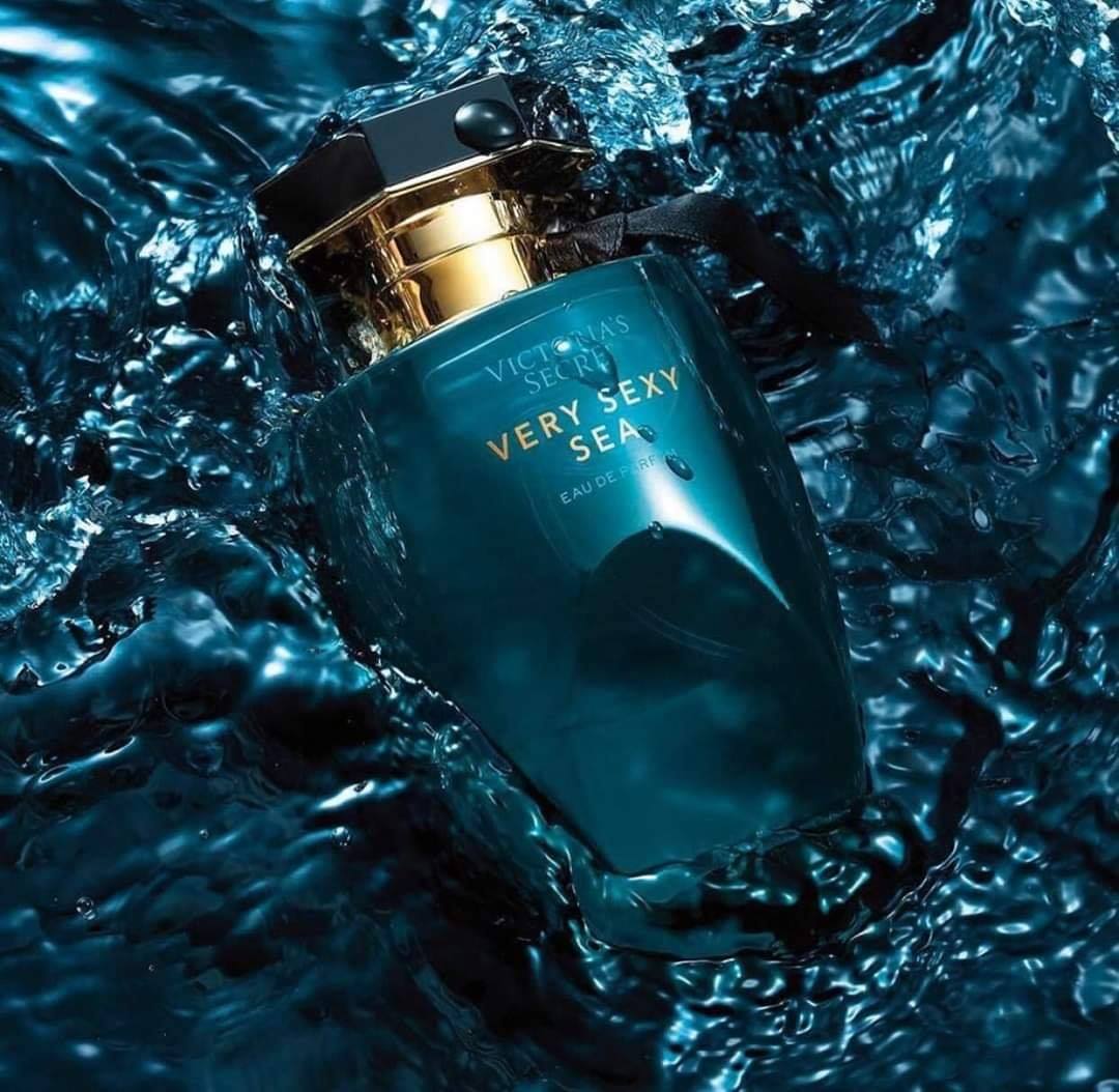 Victoria s Secret Very Sexy Sea Eau de Parfum Perfume Gallery